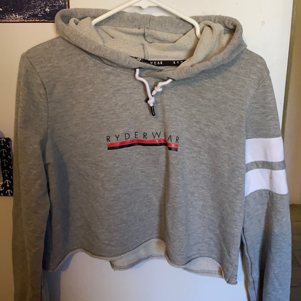 Cropped hoodie